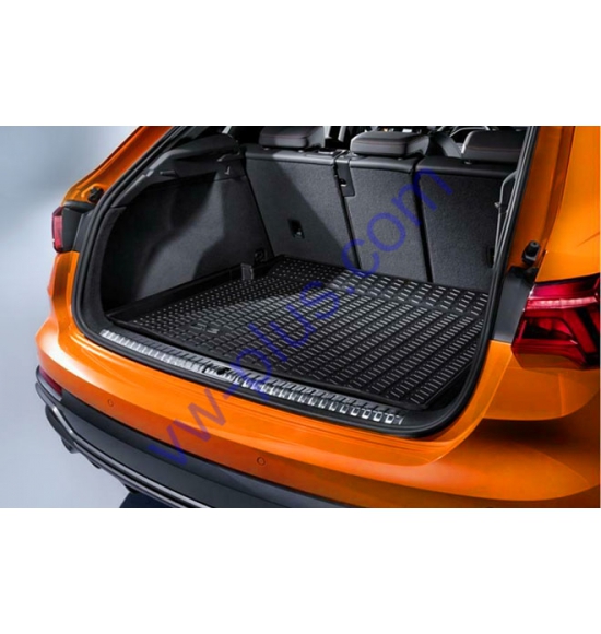 Ауди Q3 Багажник